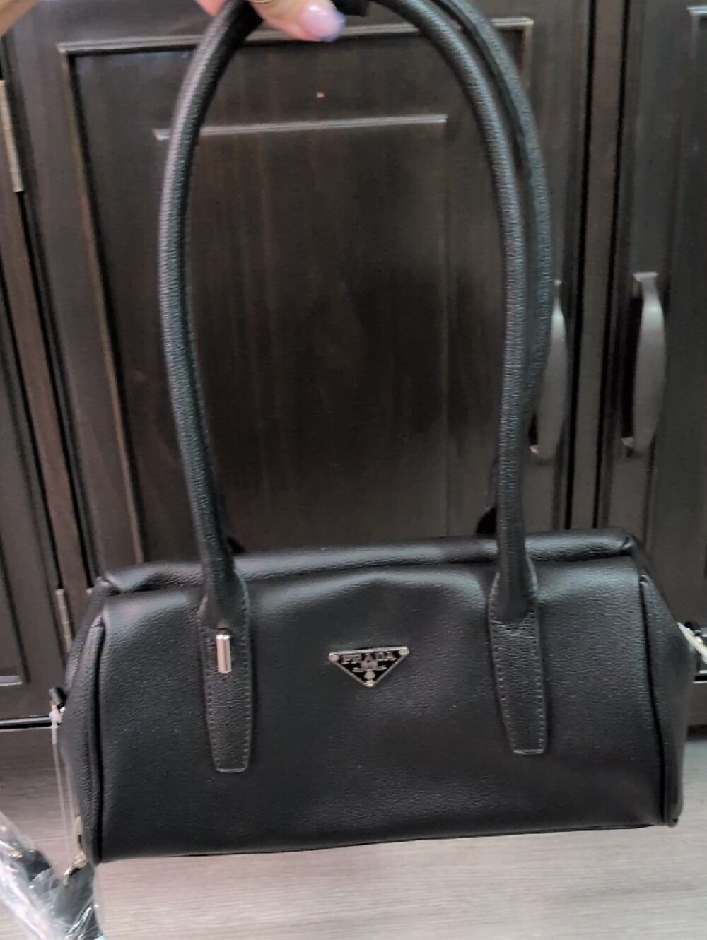 Design Inspired Black Leather Tote Bag With Silver Triangle Logo - Picture 5 of 5
